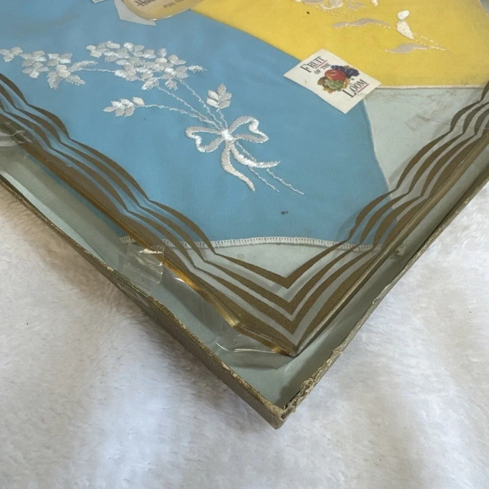 Vintage Fruit of the Loom Embroidered Cotton Handkerchiefs‎ 2 Pack Blue Yellow